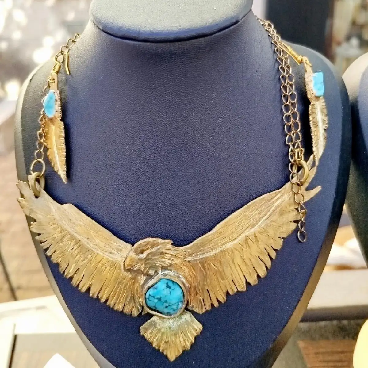 AIGLE TURQUOISE EN LAITON