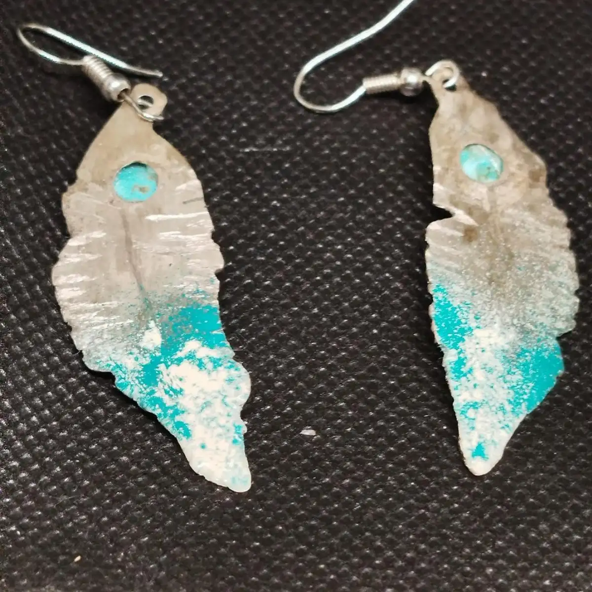 Plumes turquoises